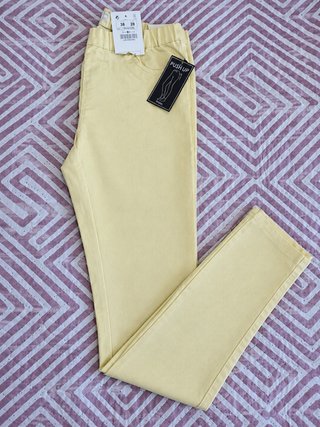 Pantalón Pitillo Amarillo Nuevo