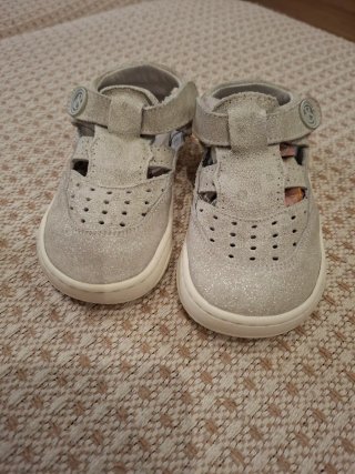 Sandalias Respetuosas Plateadas Talla 26