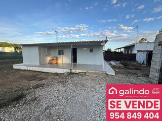 Chalet en venta en Paradas