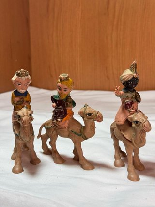 Figuras Reyes Magos Belén Cabezones
