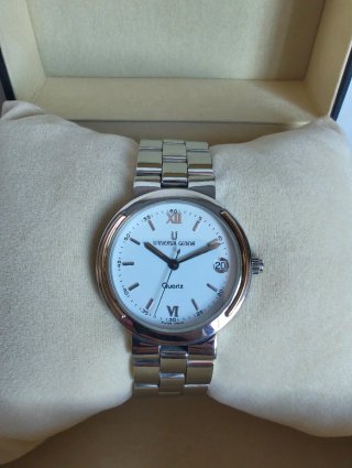 Reloj Universal Geneve