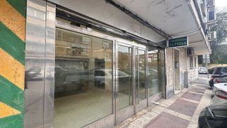 Local comercial en venta en Villayuventus-Renfe en Parla