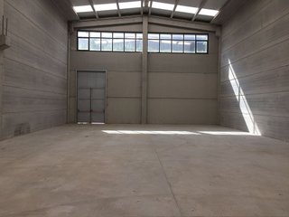 Nave industrial en alquiler en Montornès del Vallès