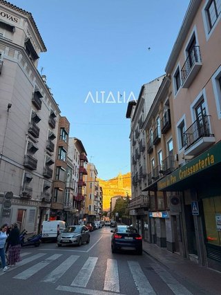Local comercial en alquiler en Centro en Cuenca