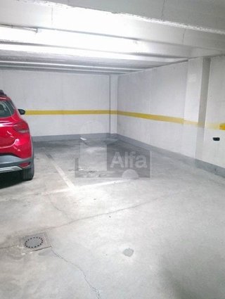 Garaje en venta en Centro en Cáceres
