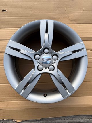 Llanta Seat Ibiza FR 16 pulgadas
