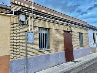 Casa adosada en venta en El Cristo en Palencia