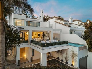 Casa pareada en alquiler en Puente Romano en Marbella
