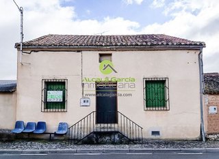 Casa adosada en venta en Langa de Duero
