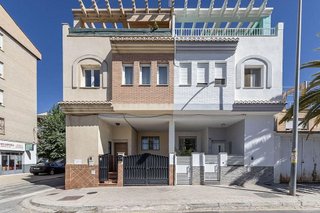 Chalet en venta en Barrio de Zaidín en Granada