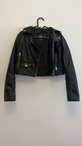 Chaqueta Torera de Cuero Sintético Negra