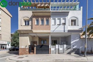 Chalet en venta en Barrio de Zaidín en Granada