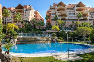 Piso en alquiler en Los Naranjos en Marbella