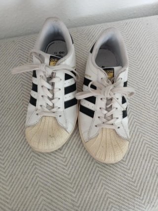 Zapatillas Adidas Superstar Blancas y Negras