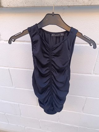 Camiseta de tirantes negra Stradivarius