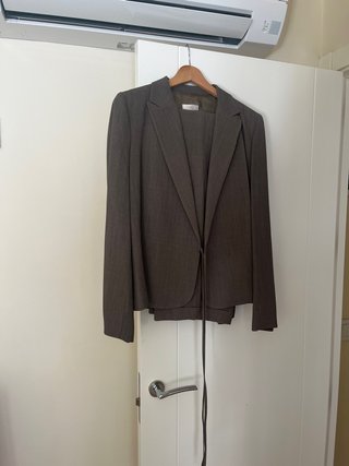 Traje de Chaqueta y Pantalón Mango Talla 40