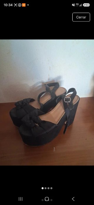 Tacones Negros con Plataforma