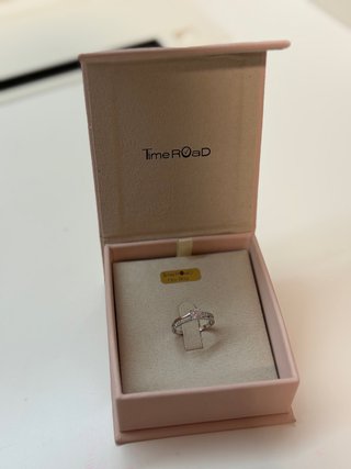 Anillo de Oro Blanco 9K Time Road