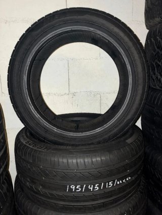 Pareja de neumáticos 195/45 R15