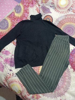 Conjunto de mujer: jersey y pantalón