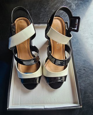 Sandalias Marypaz bicolor Talla 35