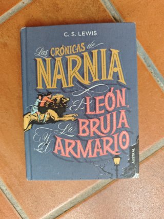 Libro de lectura, las crónicas de Narnia