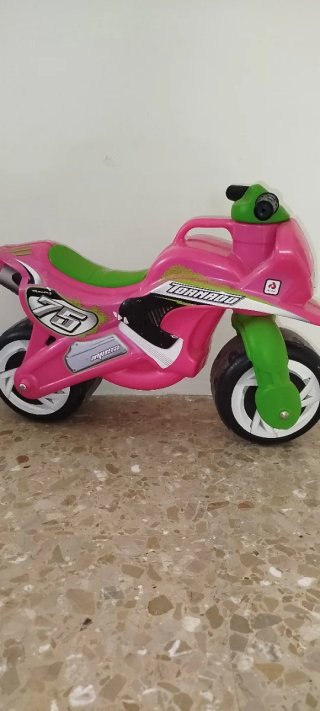 Moto Correpasillos Infantil Tornado