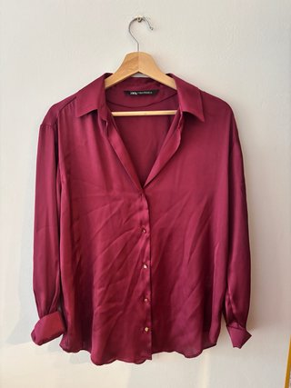 Blusa Zara Burdeos