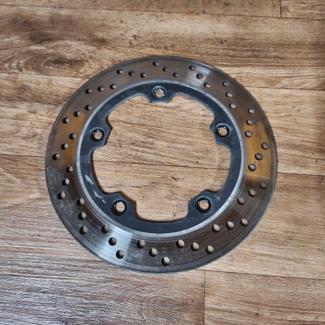 Disco de freno trasero Suzuki GSF 650