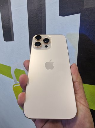 iPhone 16 Pro Max 256GB Oro