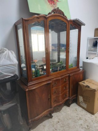 Mueble Vitrina Antiguo de Madera