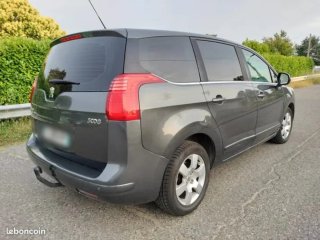 Peugeot 5008 2010