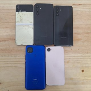 Lote de 5 teléfonos para piezas