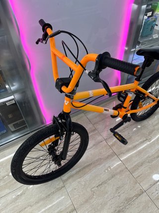 Bmx WST