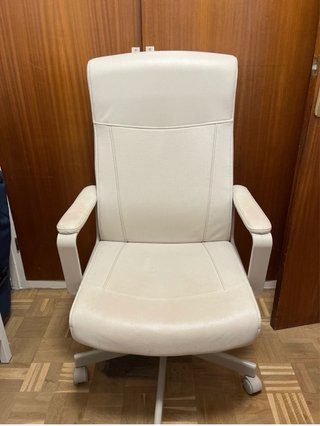 Silla Giratoria de Oficina Blanca