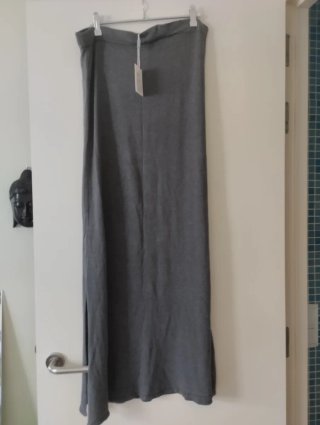 Falda de punto gris Renatta & Go