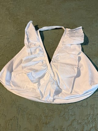 Top de volantes blanco Zara