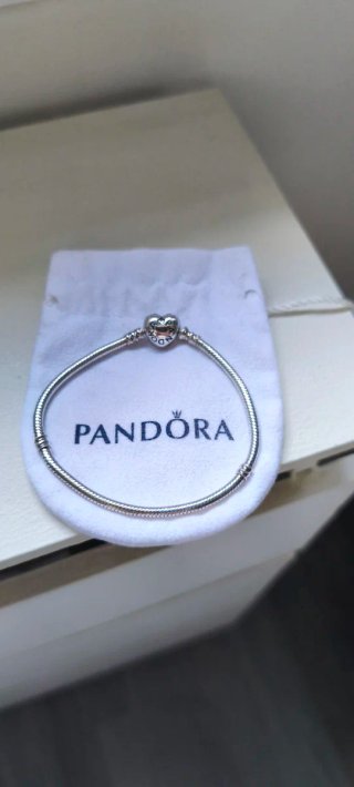 Pulsera Pandora con Cierre de Corazón