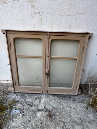 Ventana Antigua de Madera maciza