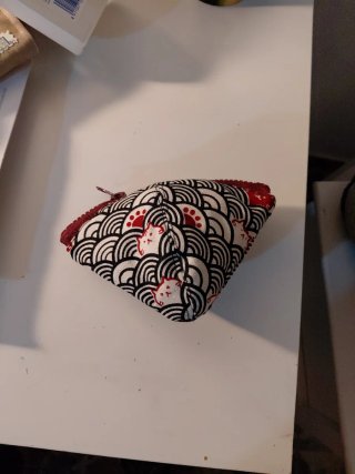 Monedero con Estampado de Gatos