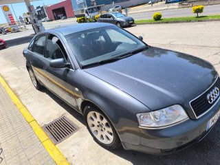 Audi A6 2002. Motor 2500 con 150 CV pintado entero