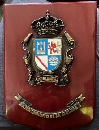 Escudo de La Albuera en Madera