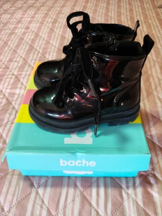 Botas infantiles negras Talla 23
