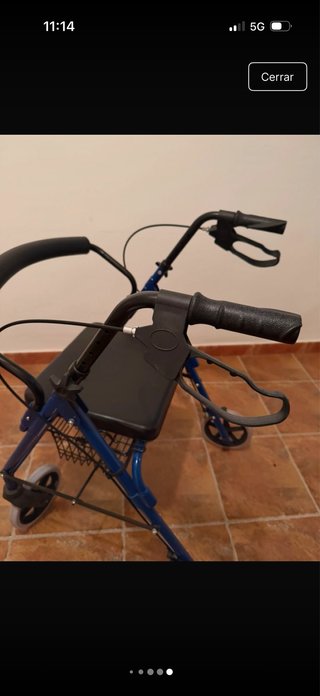 Andador de adulto con frenos y asiento