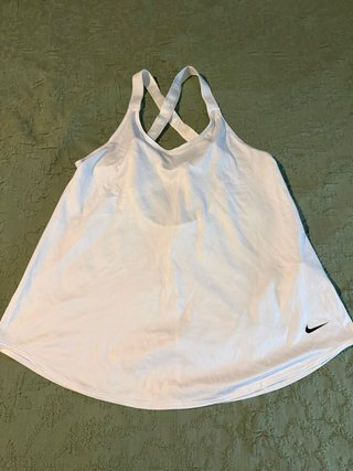 Camiseta de tirantes Nike blanca