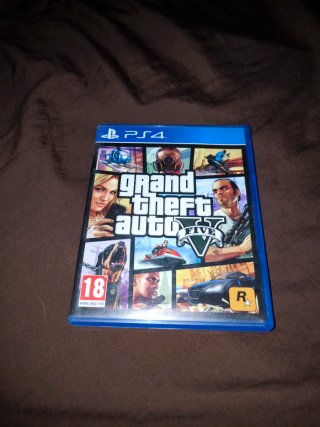 Grand Theft Auto V (GTA V) - PS4