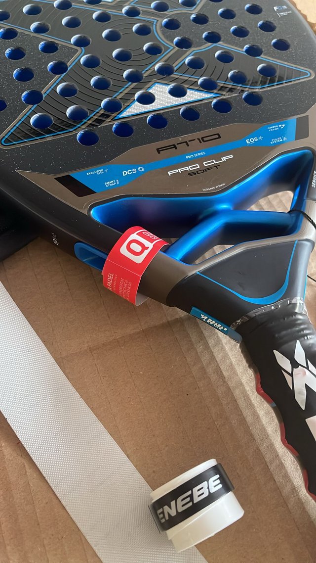 NOX AT10 Pro Cup Soft 2026 Tapia protec y overgrip