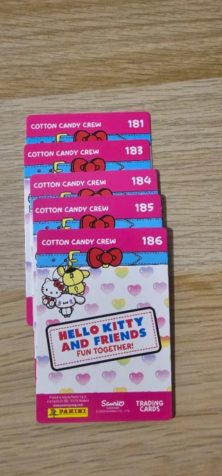 5 Cartas Hello Kitty and Friends Panini