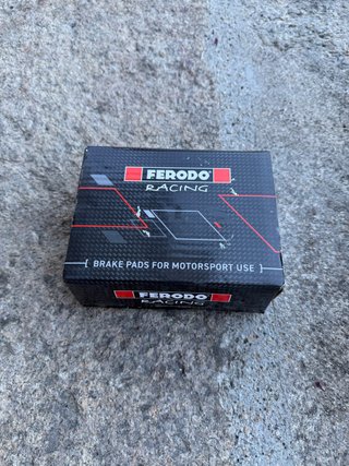 Pastillas Ferodo DS2500 para 4 pistones