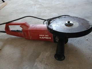 Radial Hilti DC 230